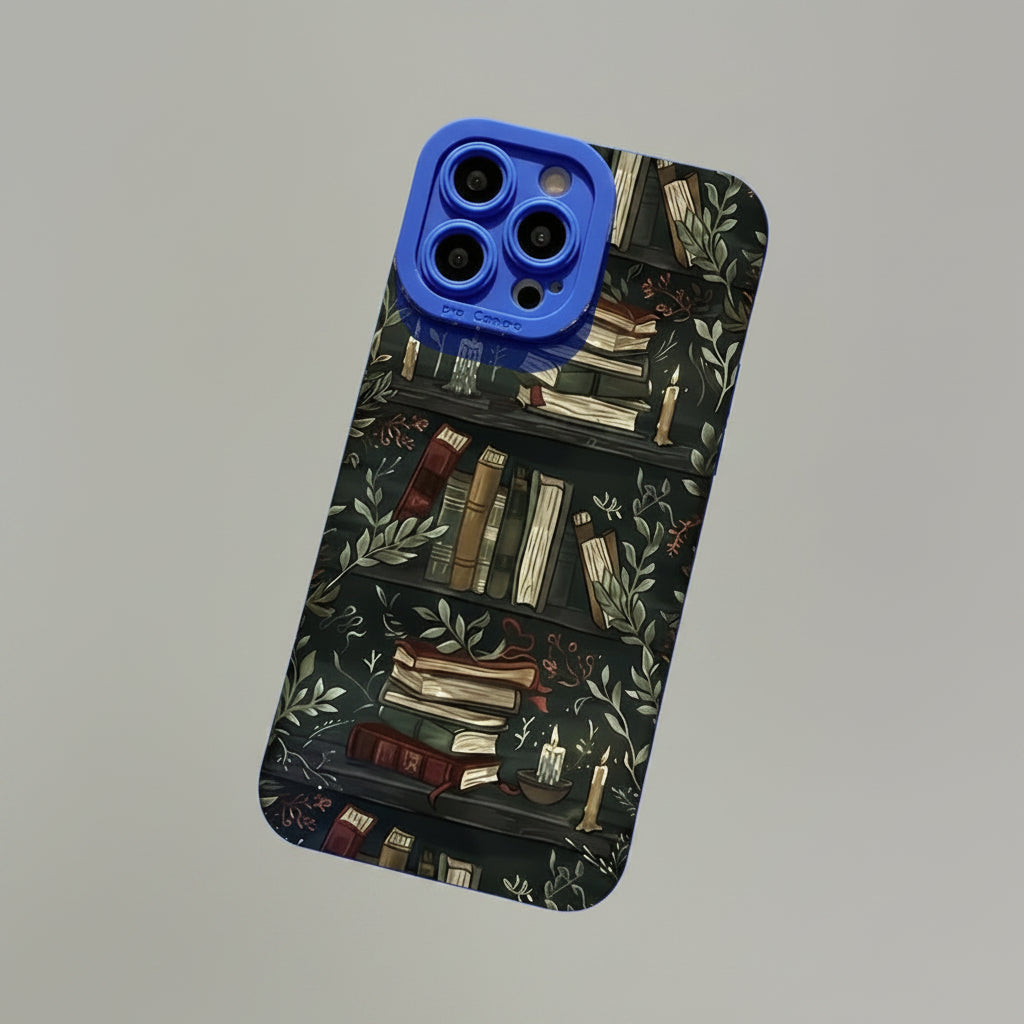 Coque iPhone noire avec fond de caméra bleu et design graphique