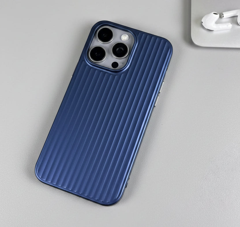 Protection bleue en acrylique pour iPhone au design moderne