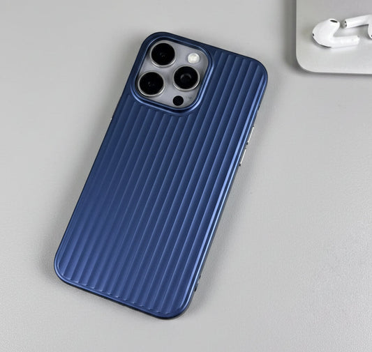 Protection bleue en acrylique pour iPhone au design moderne