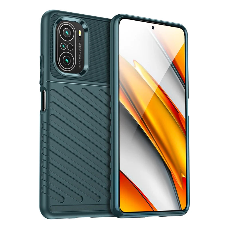 Coque verte silicone mate texturée anti-traces